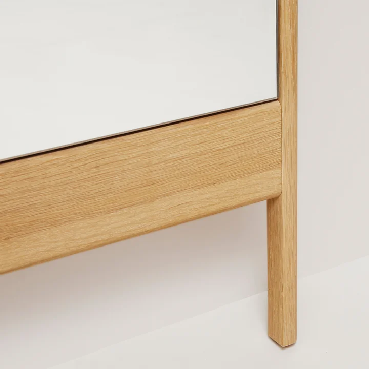 Mirror with frame made of domestic oak wood