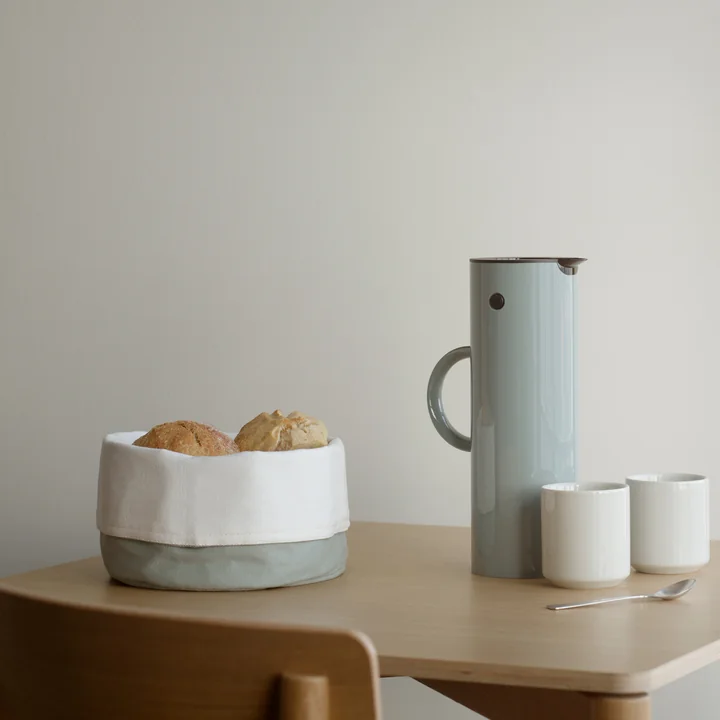 The bread bag from Stelton in the current trend colour pastel green