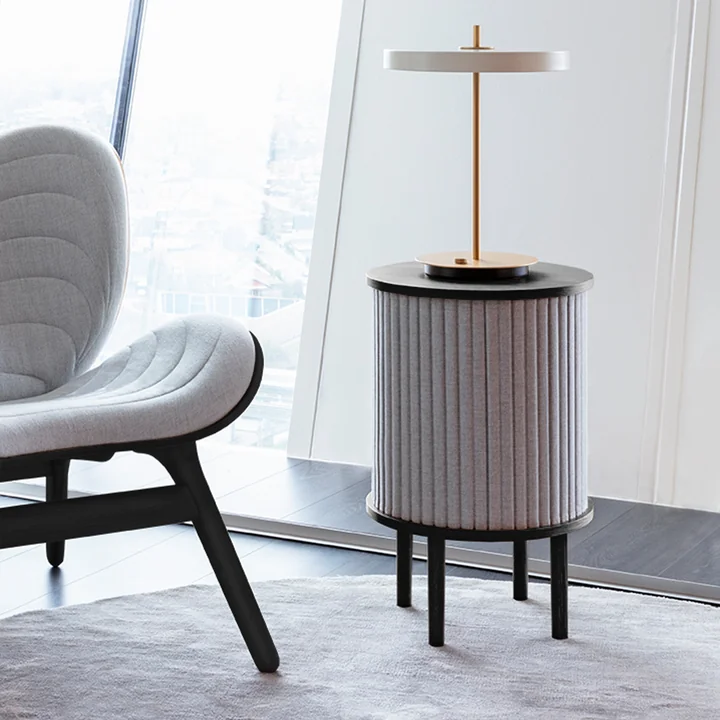 The Asteria Move table lamp on the Audacious side table from Umage