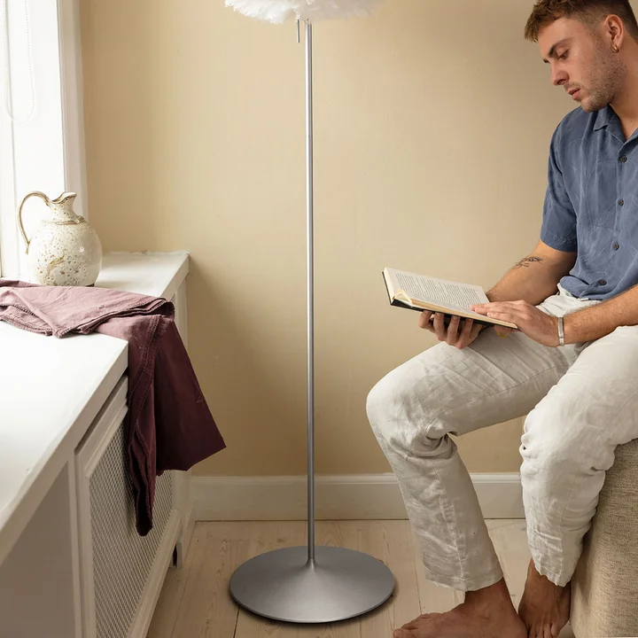 The slim Champagne floor lamp base from Umage