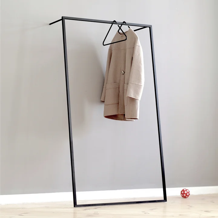 Minimalist coat rack made of aluminium