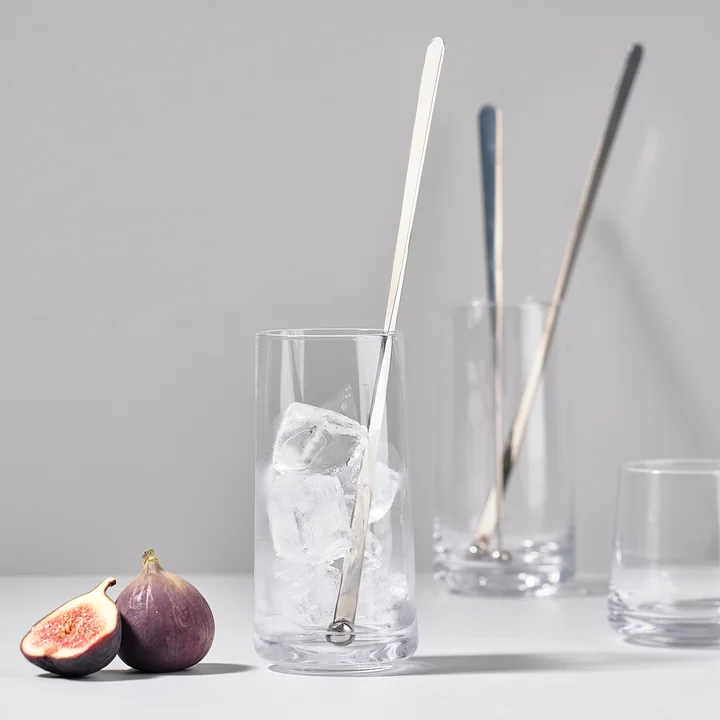 The Rocks cocktail spoons from Zone Denmark are suitable for many drinks and glasses.
