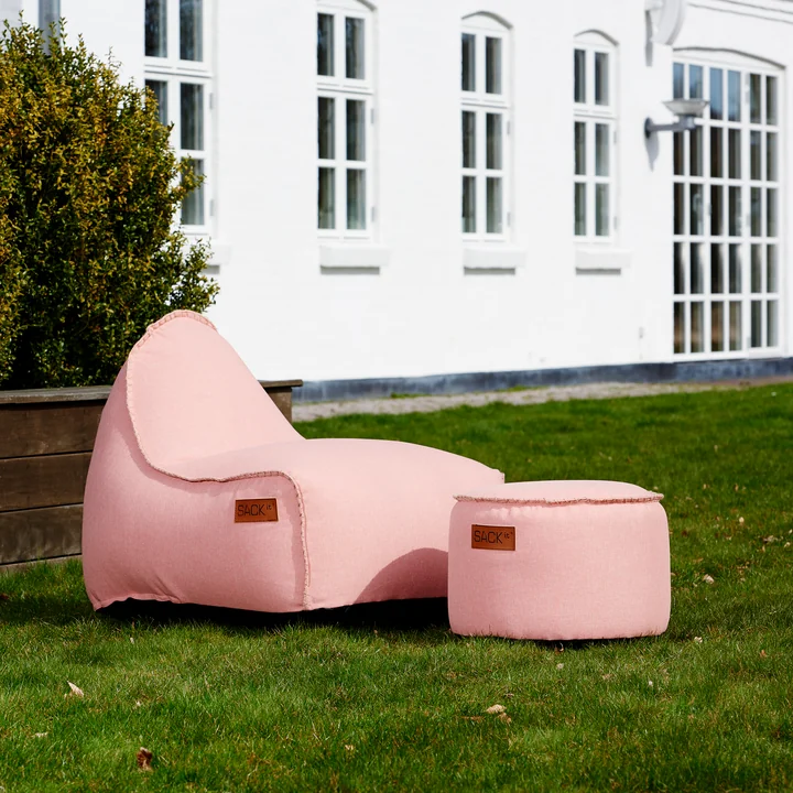 The pink RETRO it Cobana Outdoor beanbag from SACK it in the garden