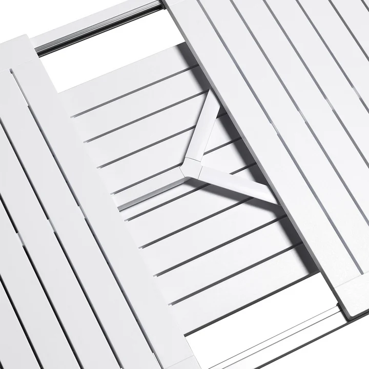 The extended Alloro table from Nardi