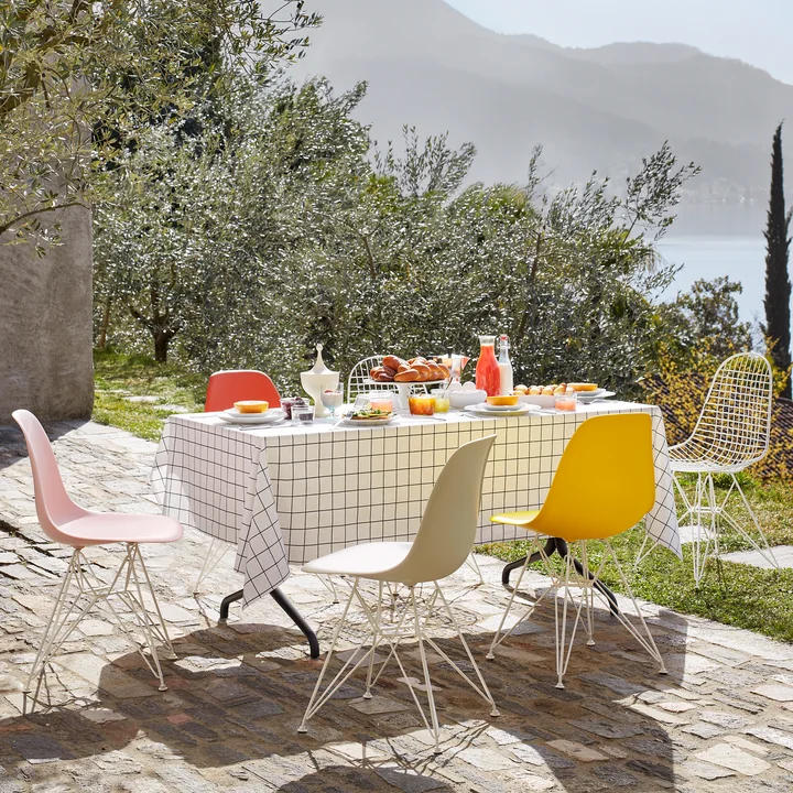 Eames Plastic Side Chair DSR by Vitra