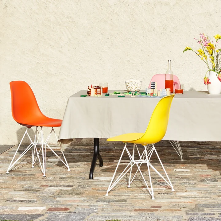 Eames Plastic Side Chair DSR by Vitra