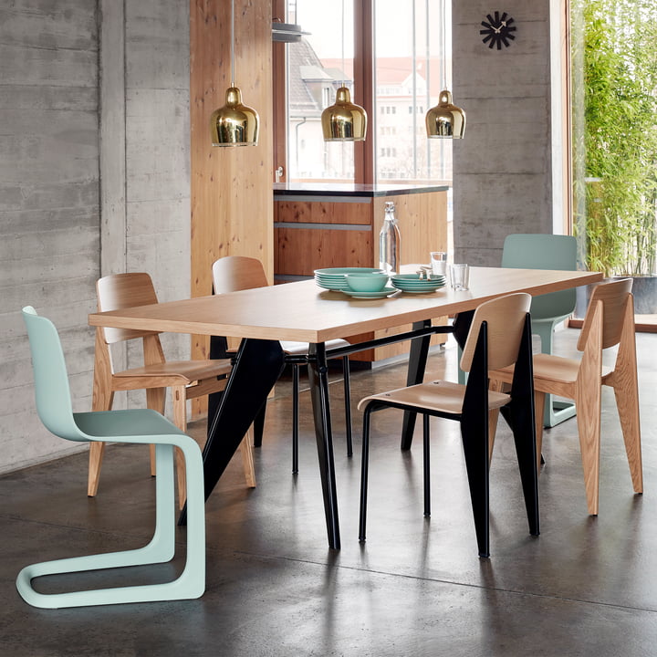 Combine chairs from Vitra