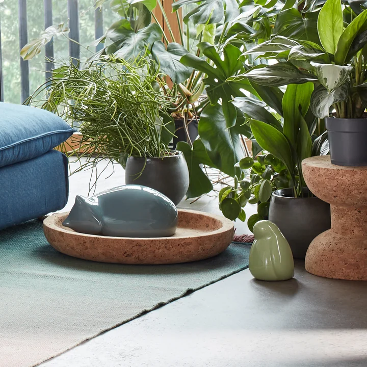 Combine decorations from Vitra