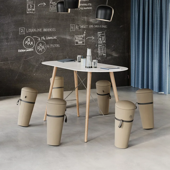The Stand-Up stool from Wilkhahn in a creative workspace