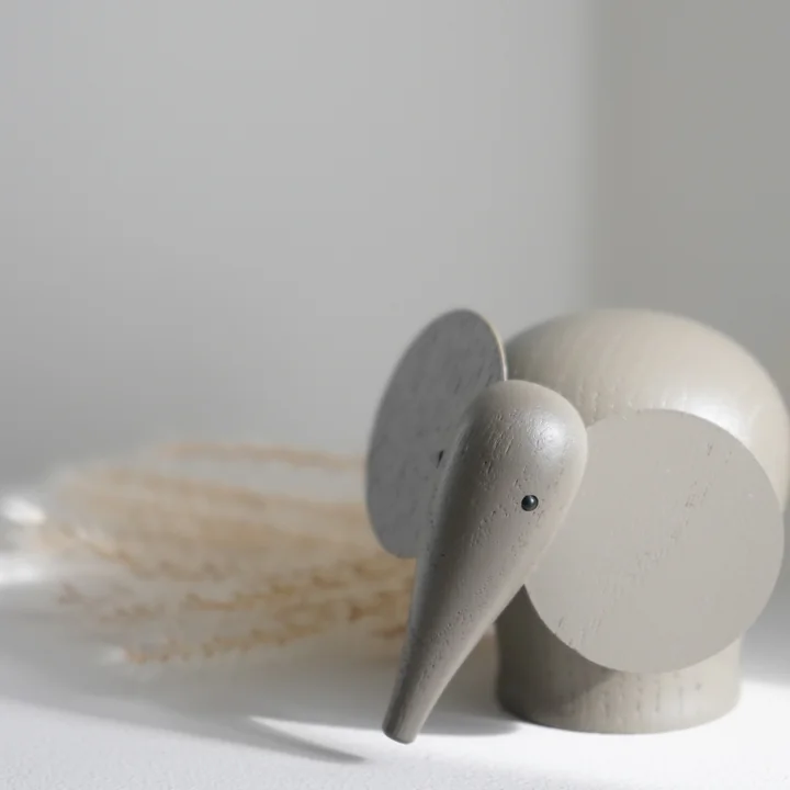 Nunu Elephant from Woud in taupe