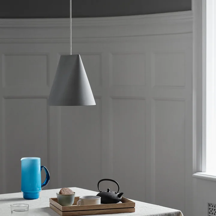 Ceramic Pendant light from Moebe