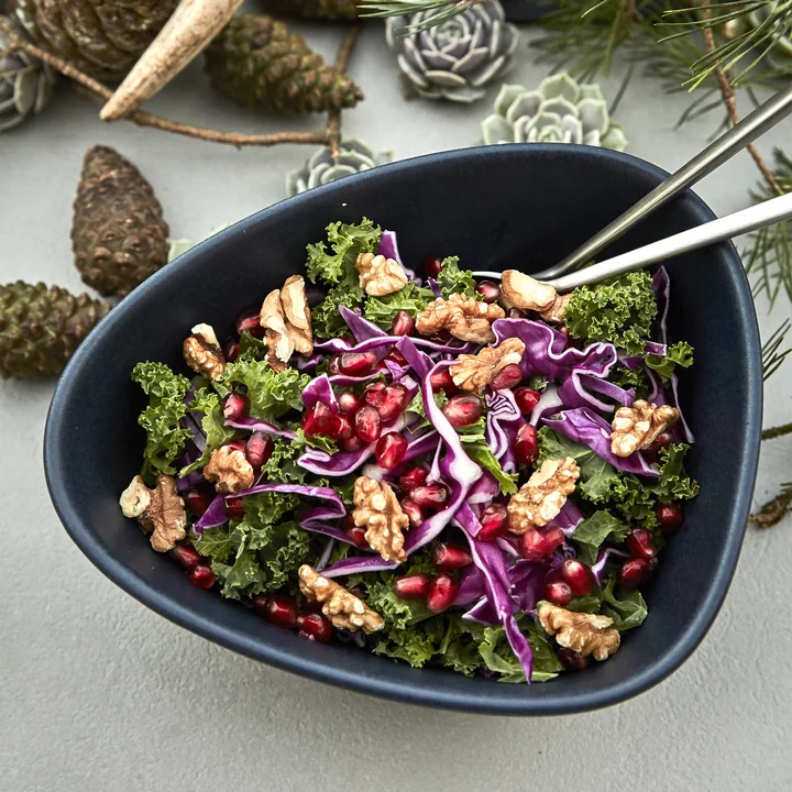 Curve Stoneware Bowl M 0.8 l from Lind DNA in navy blue