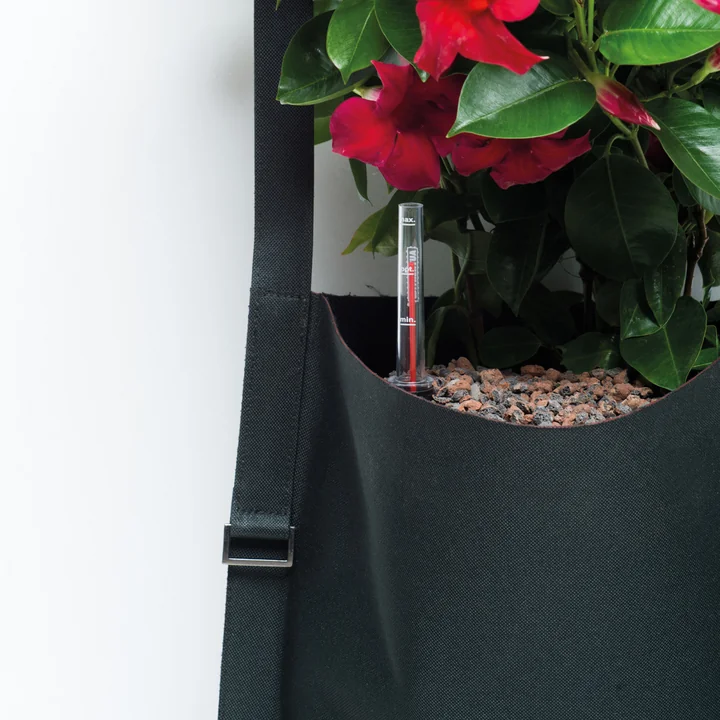 The Urban Garden plant bags from Authentics with water level indicator