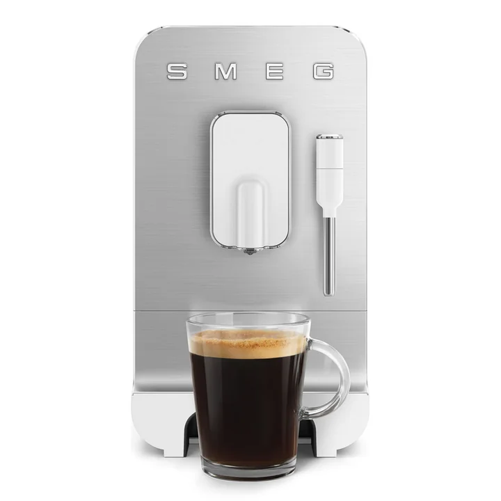 Coffee machine BCC02 Medium from Smeg