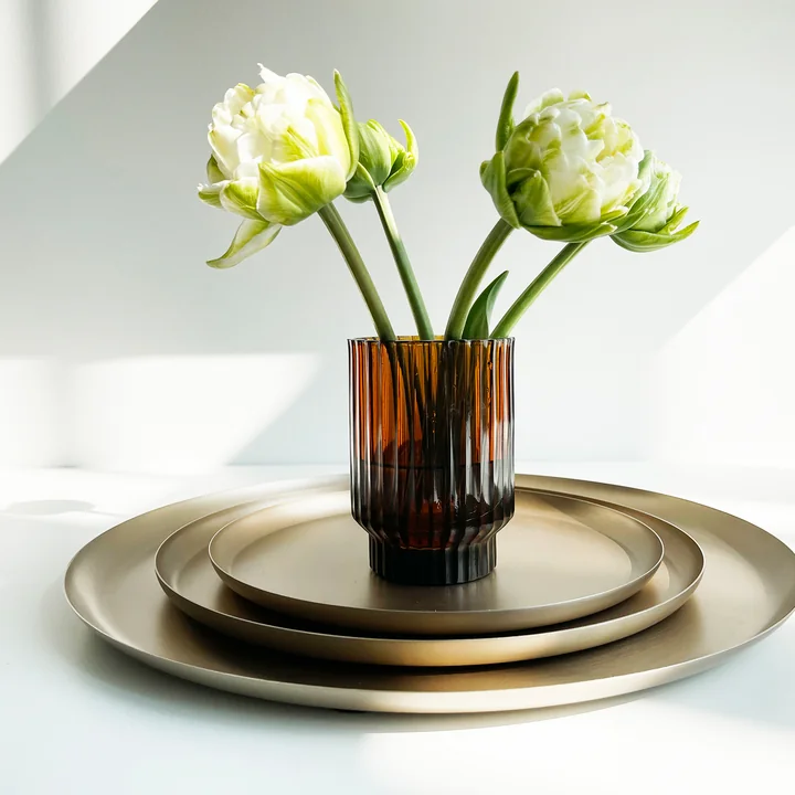 The Bao tray as a bouquet of flowers