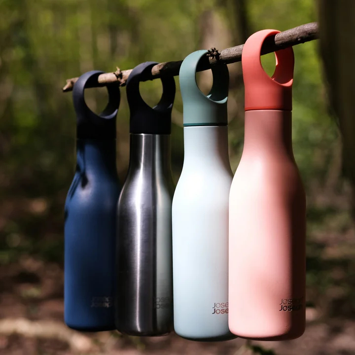 Loop Drinking bottle from Joseph Joseph