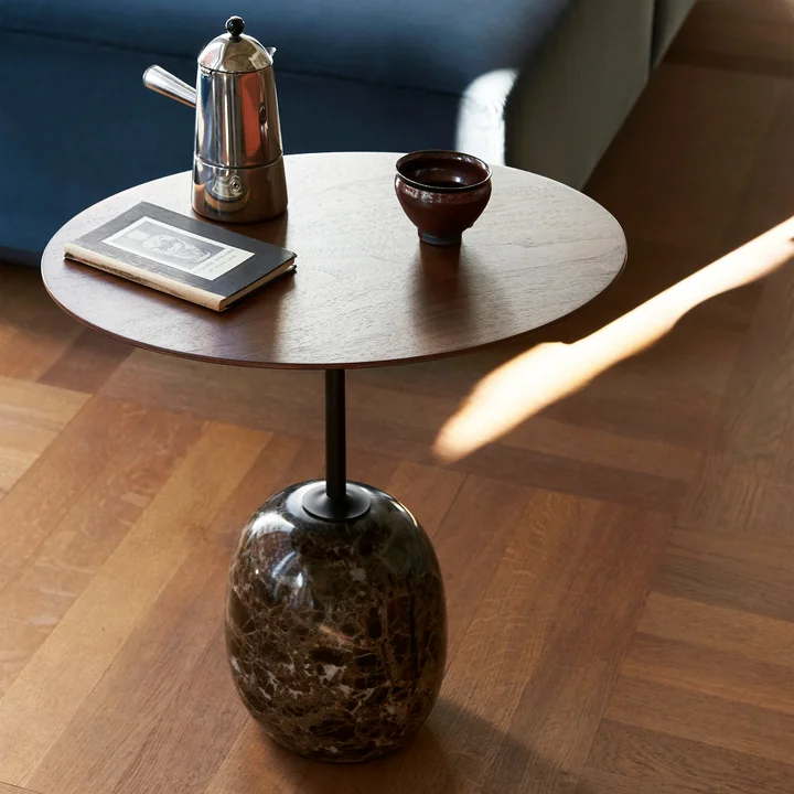 Stylish side table for any ambience