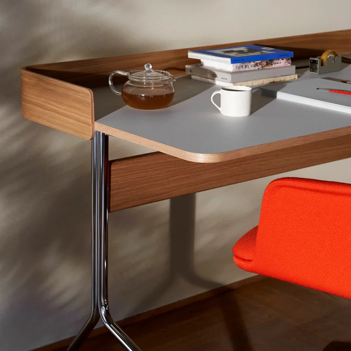 Comfortable working with the Pavilion AV17