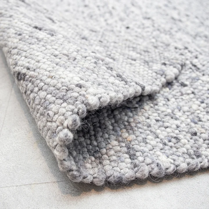 Felt ball rug Pebble from Collection in mottled grey