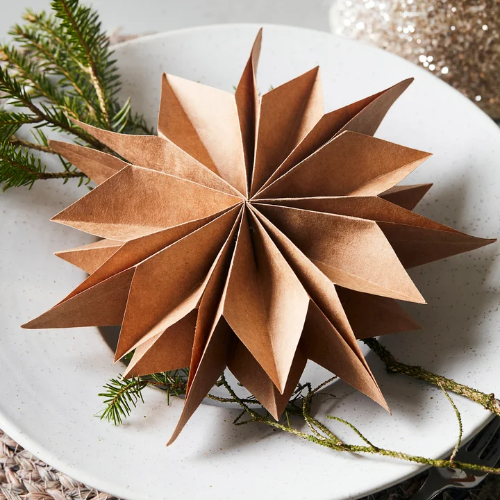 Capella Paper poinsettia from House Doctor in color natural