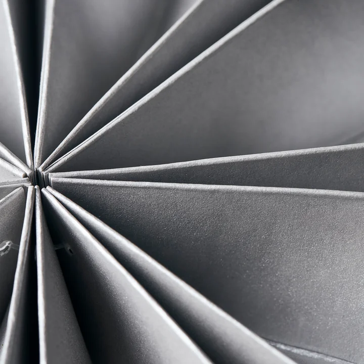 Capella Paper poinsettia from House Doctor in the color pearl