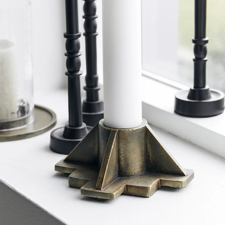 Castle Candlestick 6,4 cm from House Doctor in antique brass finish