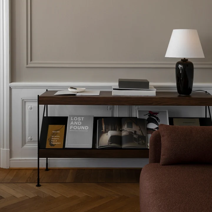 The Zet Storage System as a stylish sideboard in the living room