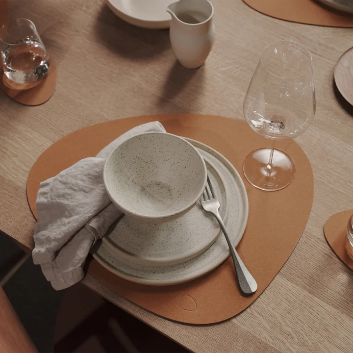 Stylish, timeless design on the dining table