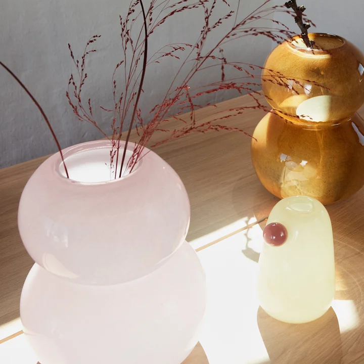 Inka Vase Small, H 20 cm in vanilla and Lasi Vases from OYOY