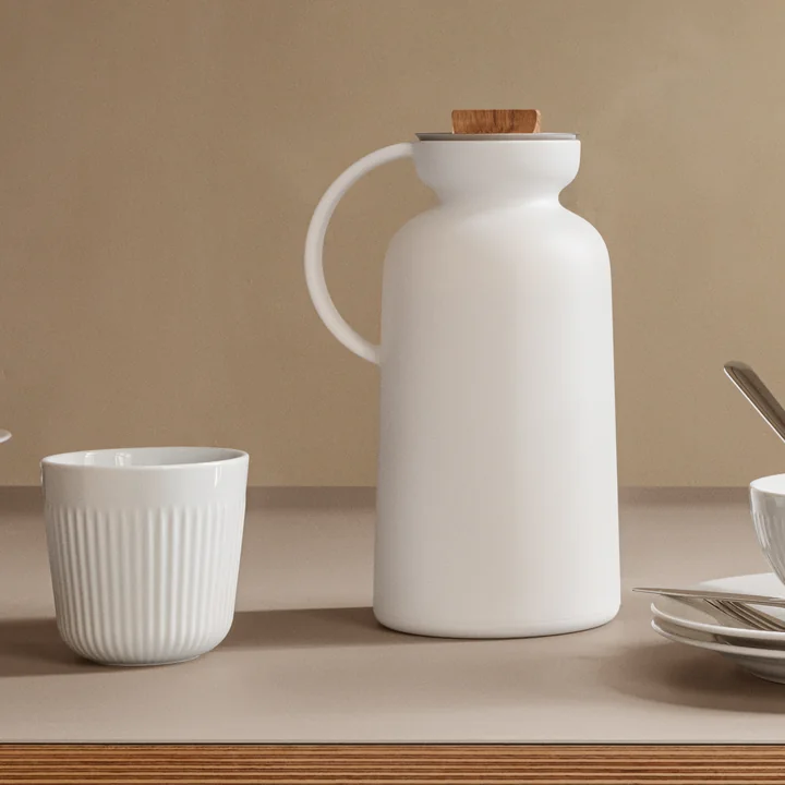Silhouette Vacuum jug from Eva Solo