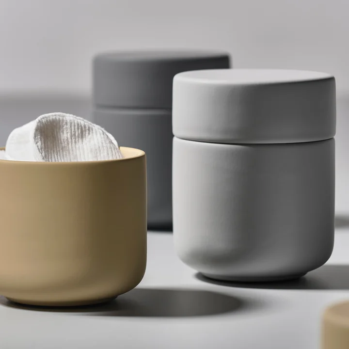 Ume Jar with lid from Zone Denmark