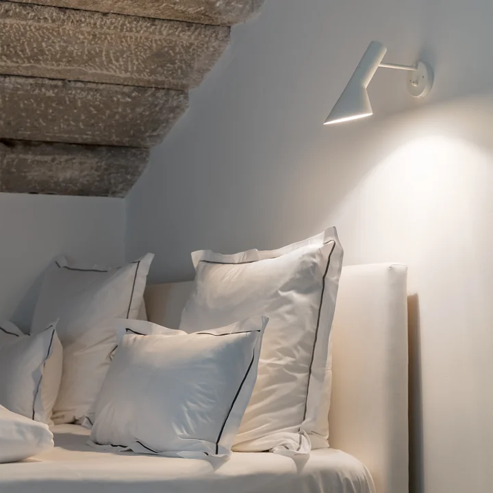 Louis Poulsen - AJ Wall lamp Ambience