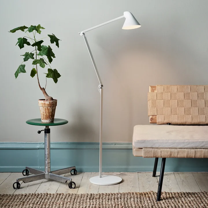 Louis Poulsen - NJP Floor lamp Ambiente
