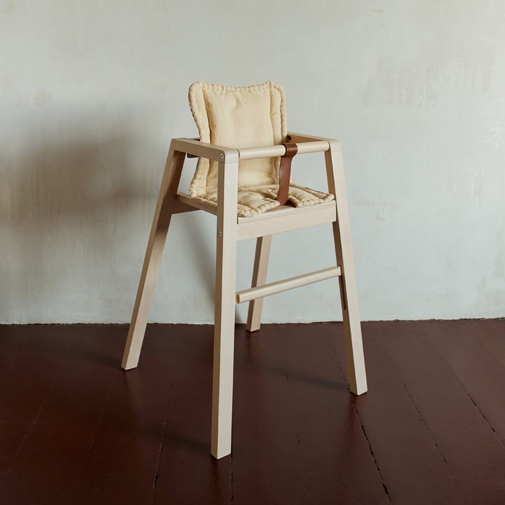 Robot Seat cover for high chair in sand