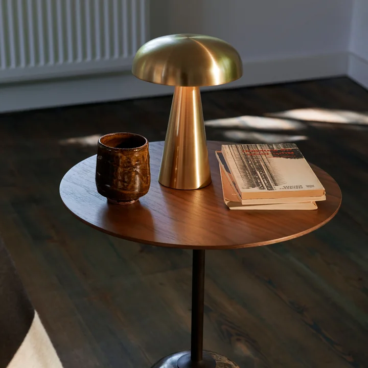 Como SC53 Battery-powered light from & Tradition