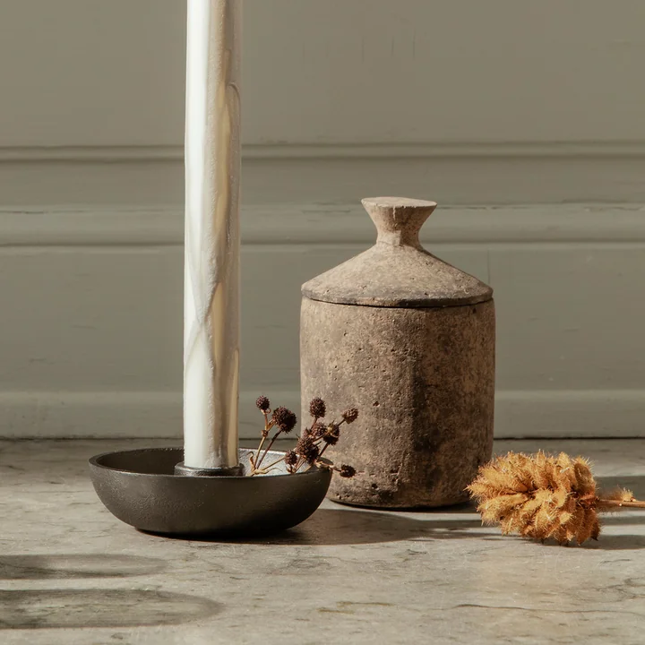 Ura scented candle by Ferm Living in the design Burned Sienna, fig