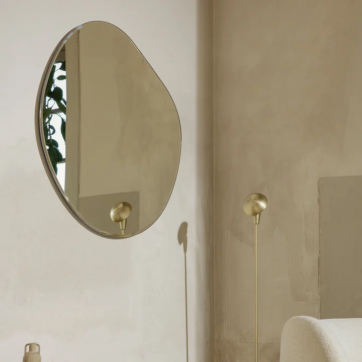 鏡 ferm Living Pond Mirror - Small Small Pond mirror in organic shape | Available in several