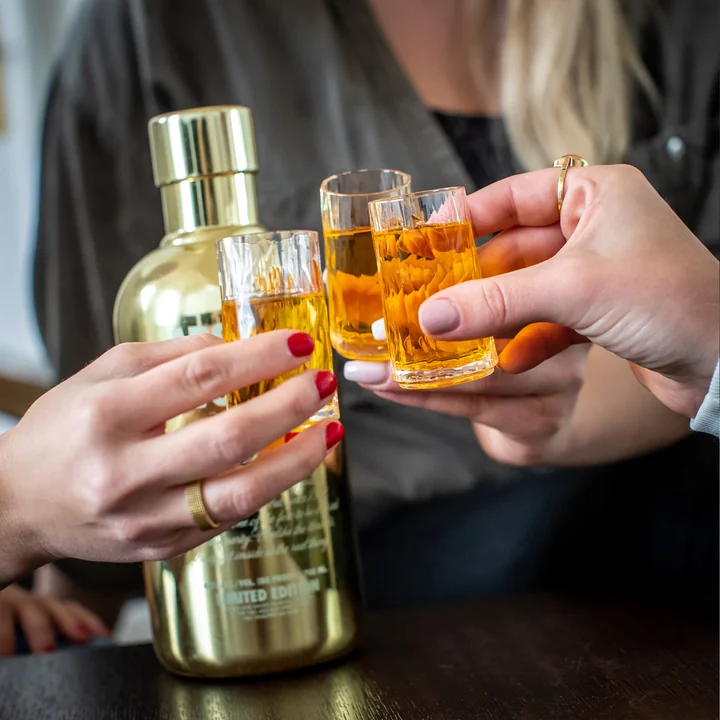 Club Superglas Drinking glasses from Koziol