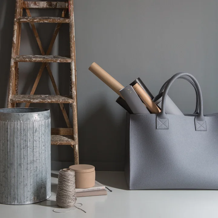 Big Felt basket with 2 handles by Hey Sign