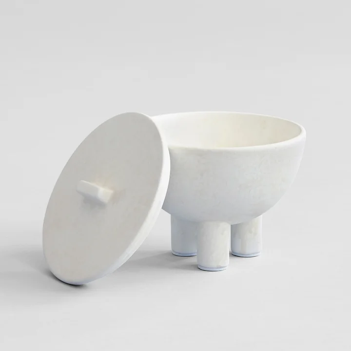 Duck Vessel Medio from 101 Copenhagen in bone white