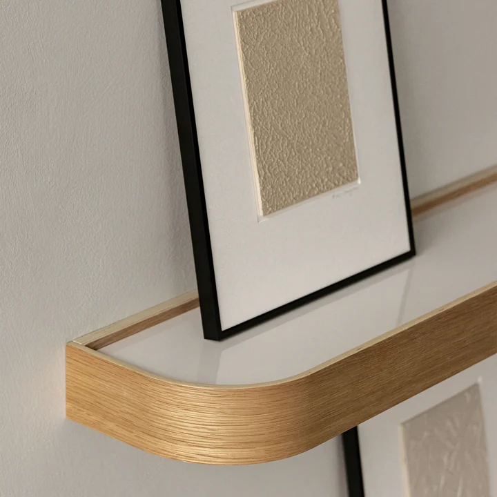 Wooden wall shelf for decoration