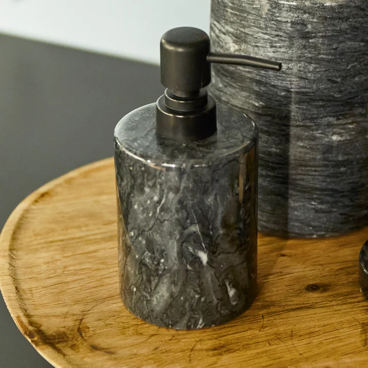 Marble soap dispenser from yunic in dark gray