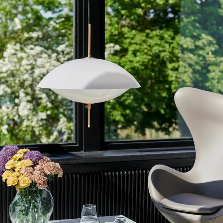Clam Pendant light from Fritz Hansen