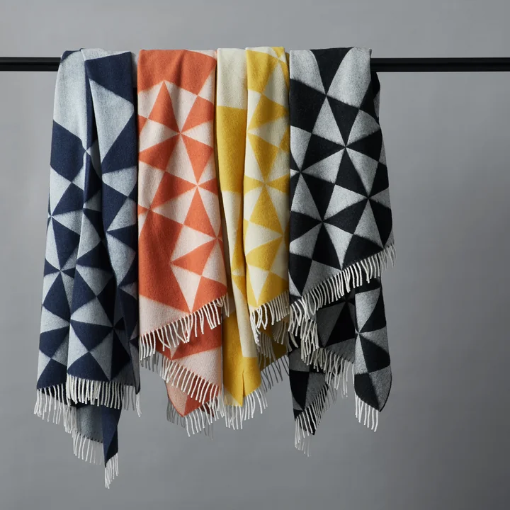 VP Mirror Throw by Verpan