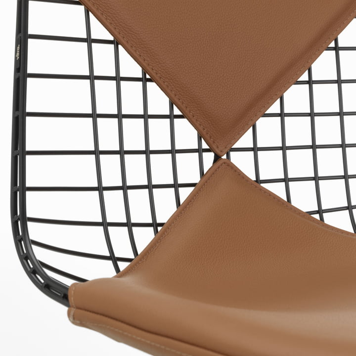 Wire Chair DKR-2 from Vitra in premium leather / cognac, basic dark