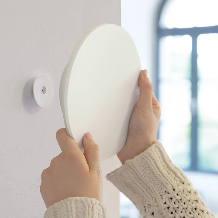 Dot LED battery wall light from Remember