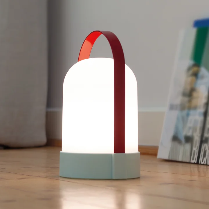 Uri LED battery light from Remember