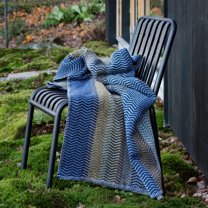 Fri Cushion 60 x 60 cm from Røros Tweed in november view