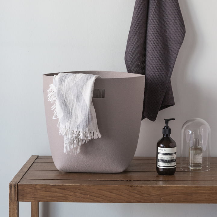 Felt wastepaper basket by Hey Sign