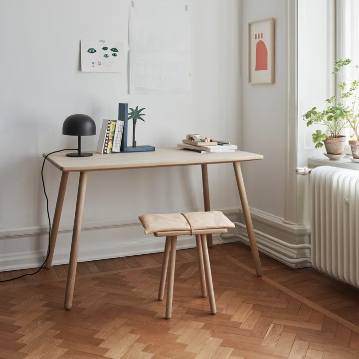 Georg Dining table from Skagerak
